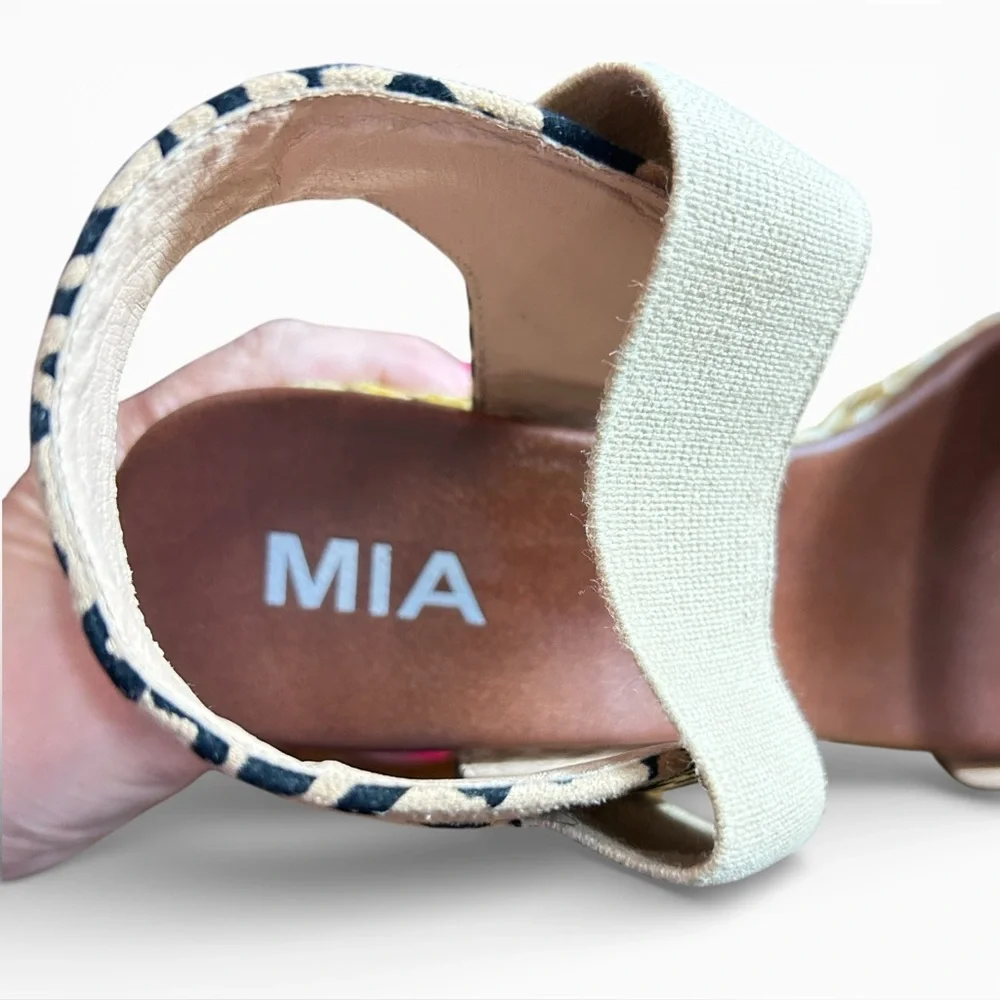 Leopard Print Espadrille Wedge Sandals Platform Elastic Strap MIA Womens Sz 9.5